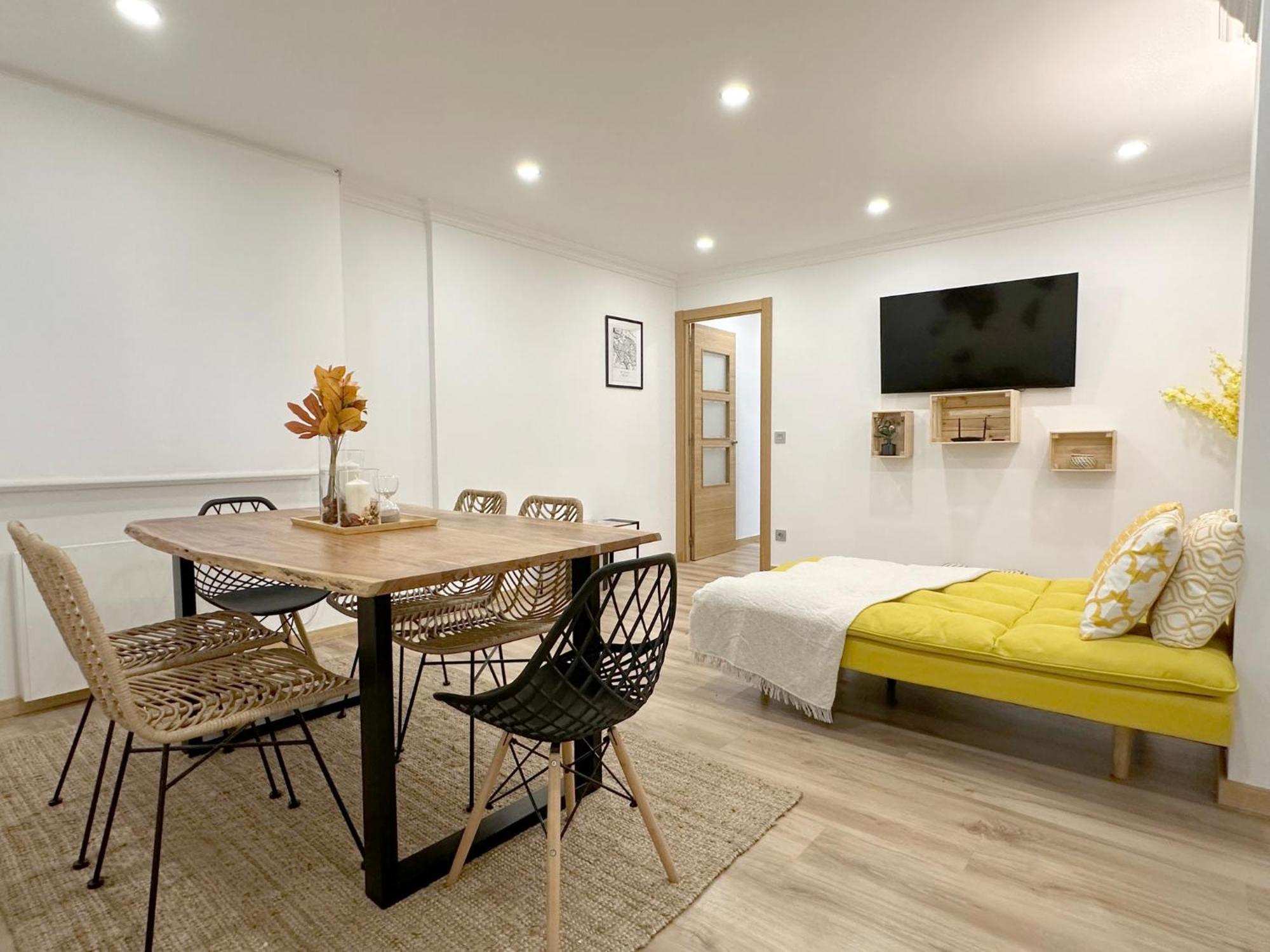 Encantador Apartamento Junto Al Ayuntamiento ビルバオ エクステリア 写真