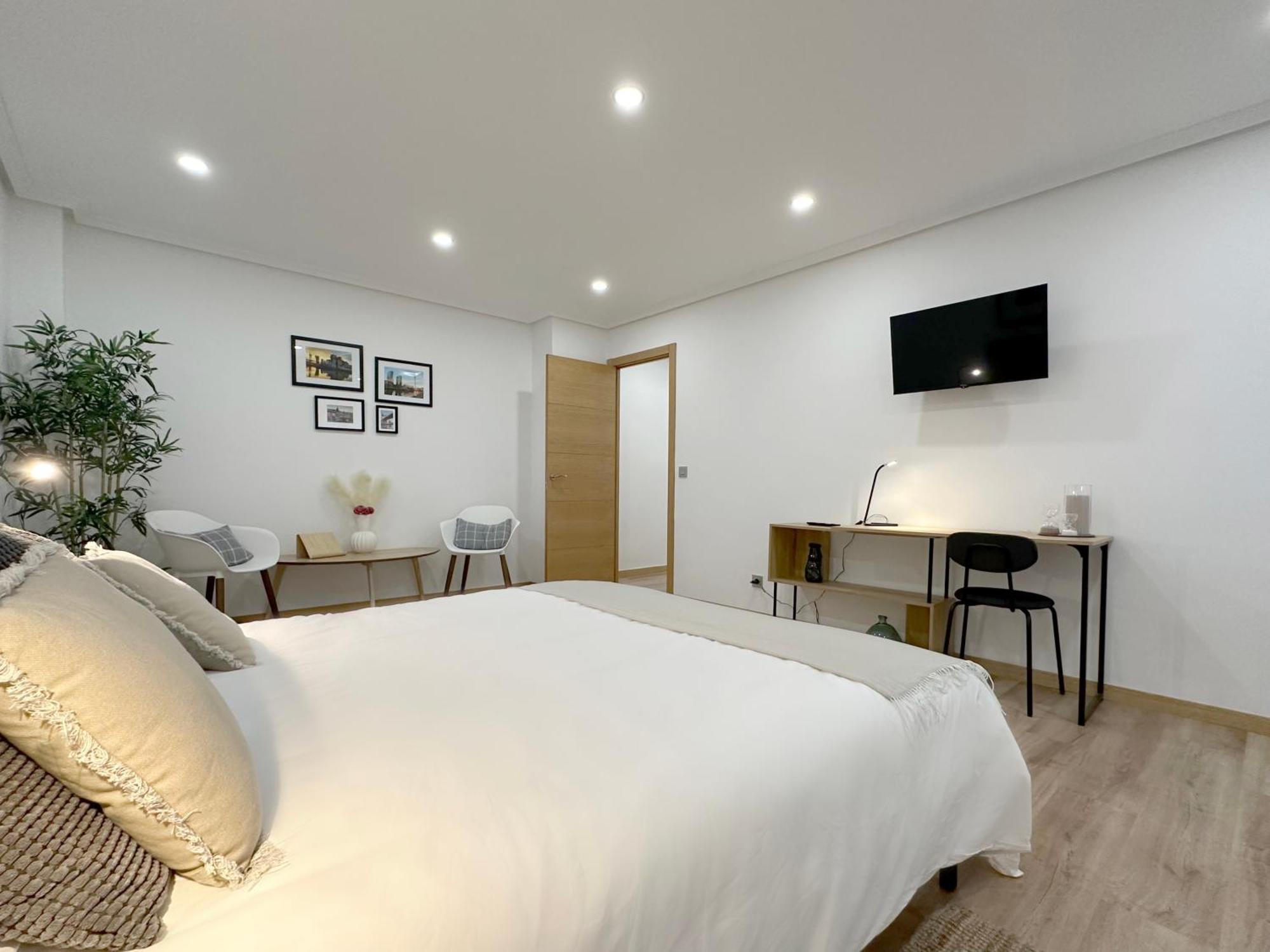Encantador Apartamento Junto Al Ayuntamiento ビルバオ エクステリア 写真